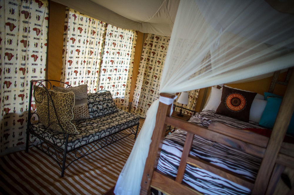 Отель Serengeti Acacia Central Camp Экстерьер фото